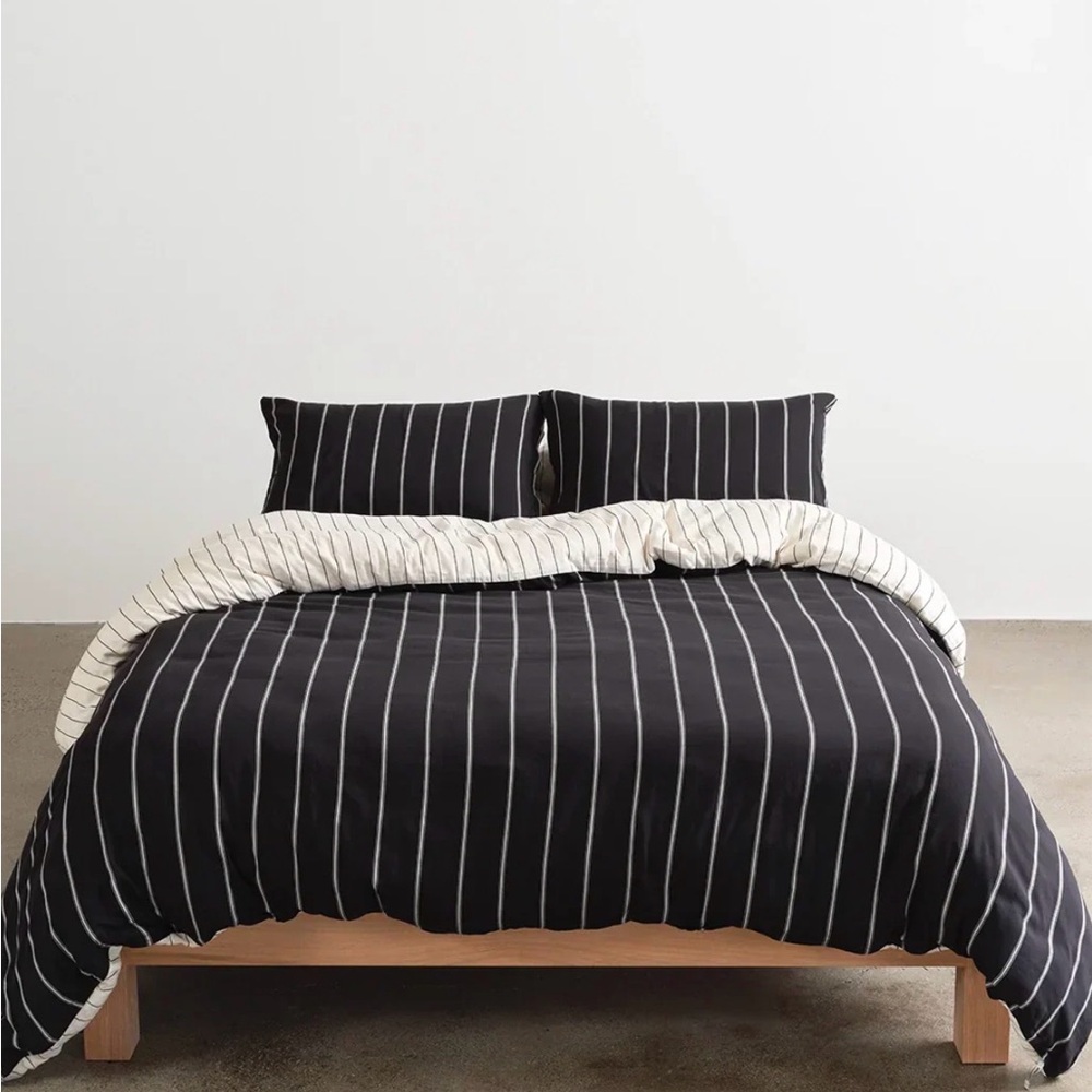 Hommey Striped Black and White Duvet Cover